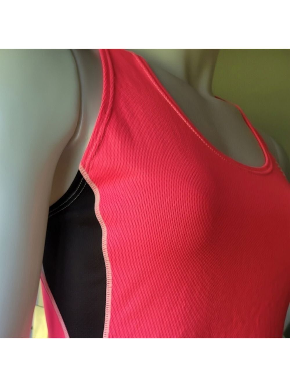 New Balance Racerback Tank Top Size S - Picture 3 of 7